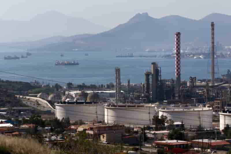 La grece lance la privatisation de hellenic petroleum