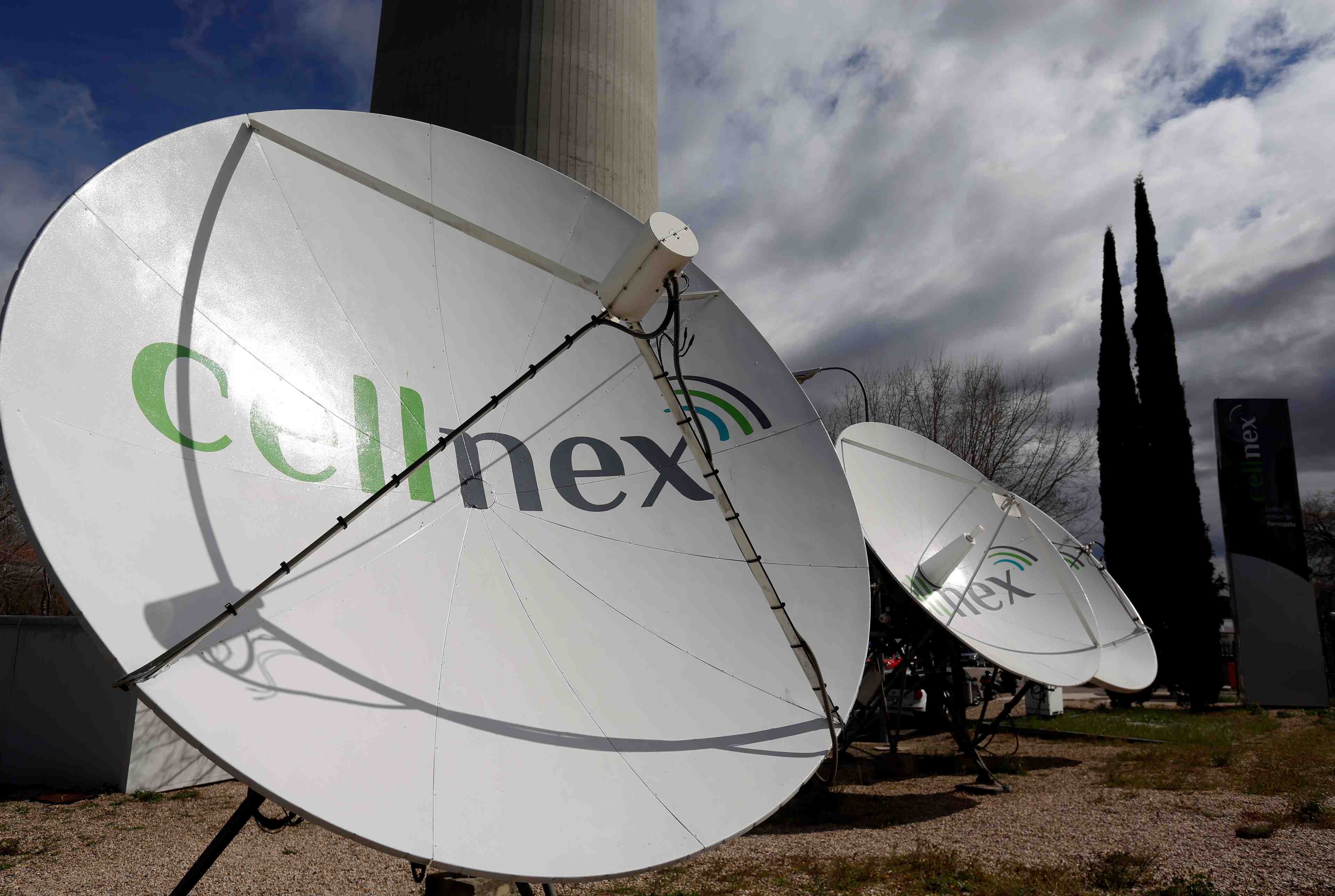 L'espagnol cellnex veut racheter 60% de tdf, selon expansion