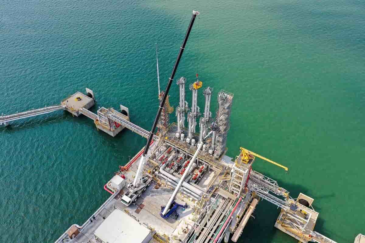 « Technip Energies a agi, à tout moment, en conformité avec les sanctions applicables dans le cadre du projet Arctic LNG 2 », un projet de construction d'usine de liquéfaction de gaz naturel, s'est défendue la firme Technip Energies, dans un communiqué ce jeudi.
