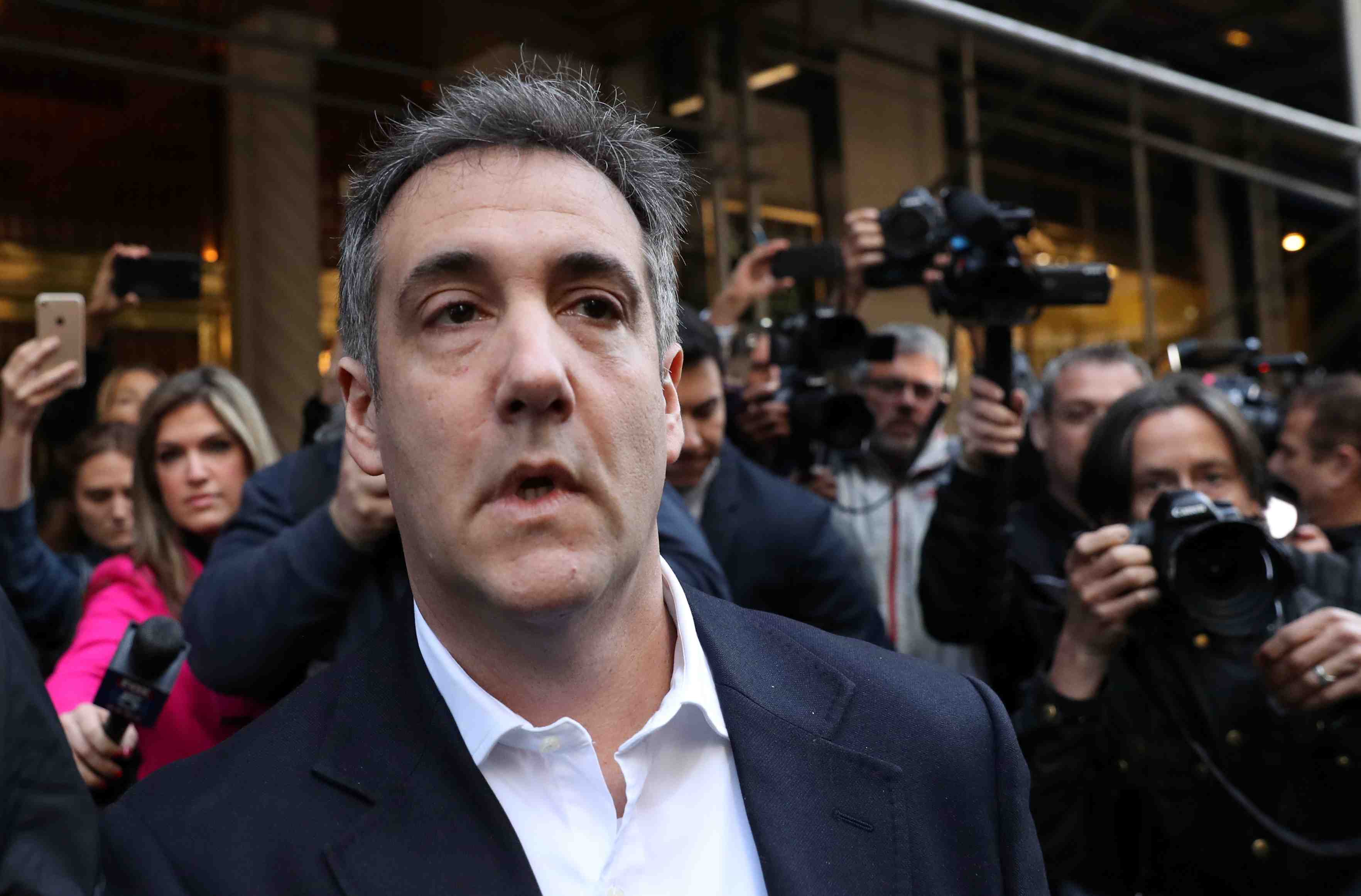 L'ex-avocat de trump michael cohen en route pour la prison