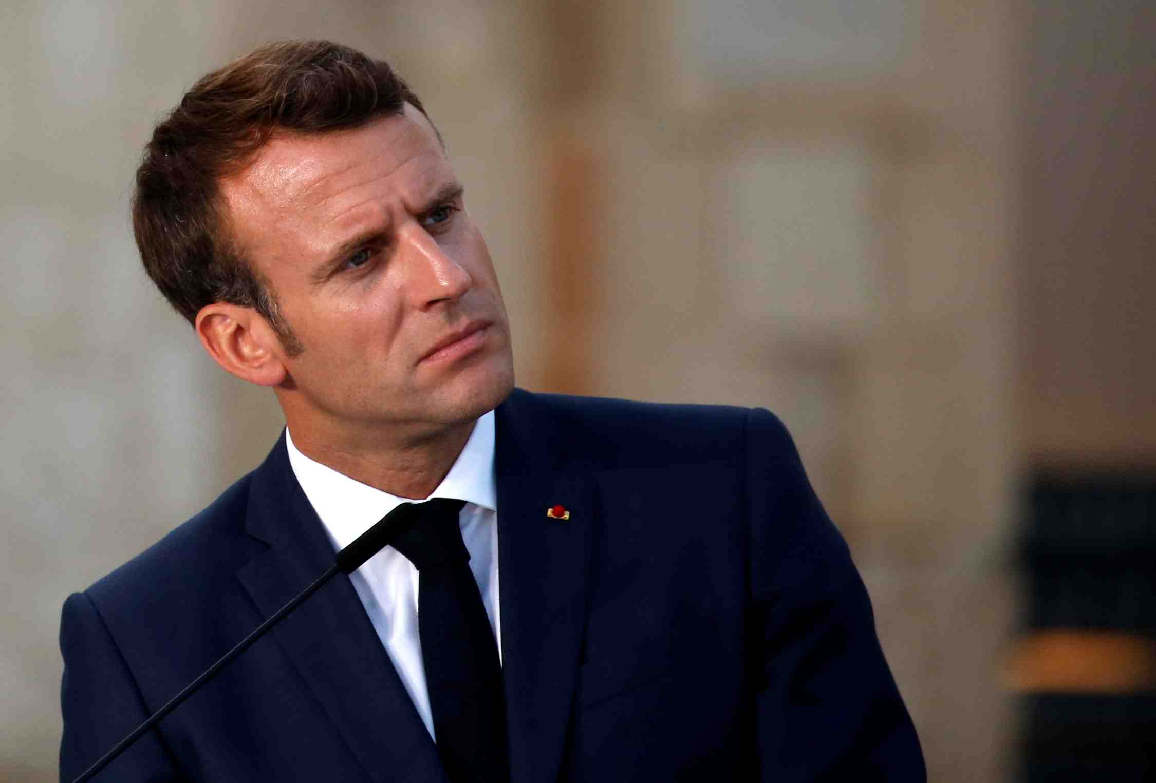 Macron tance ankara sur chypre, veut aller plus loin sur la zone euro