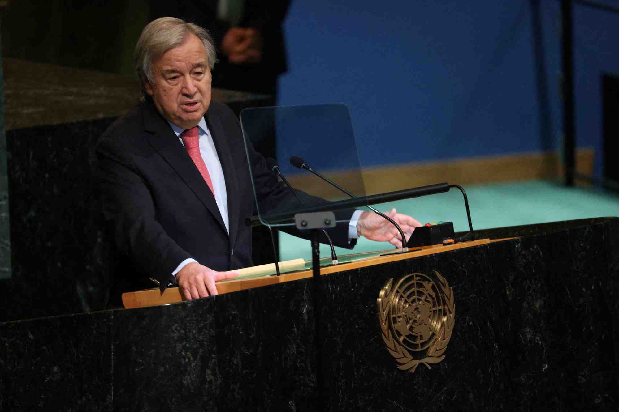 Photo d'archives du secretaire general des nations unies, antonio guterres, s'adressant a la 77e session de l'assemblee generale des nations unies