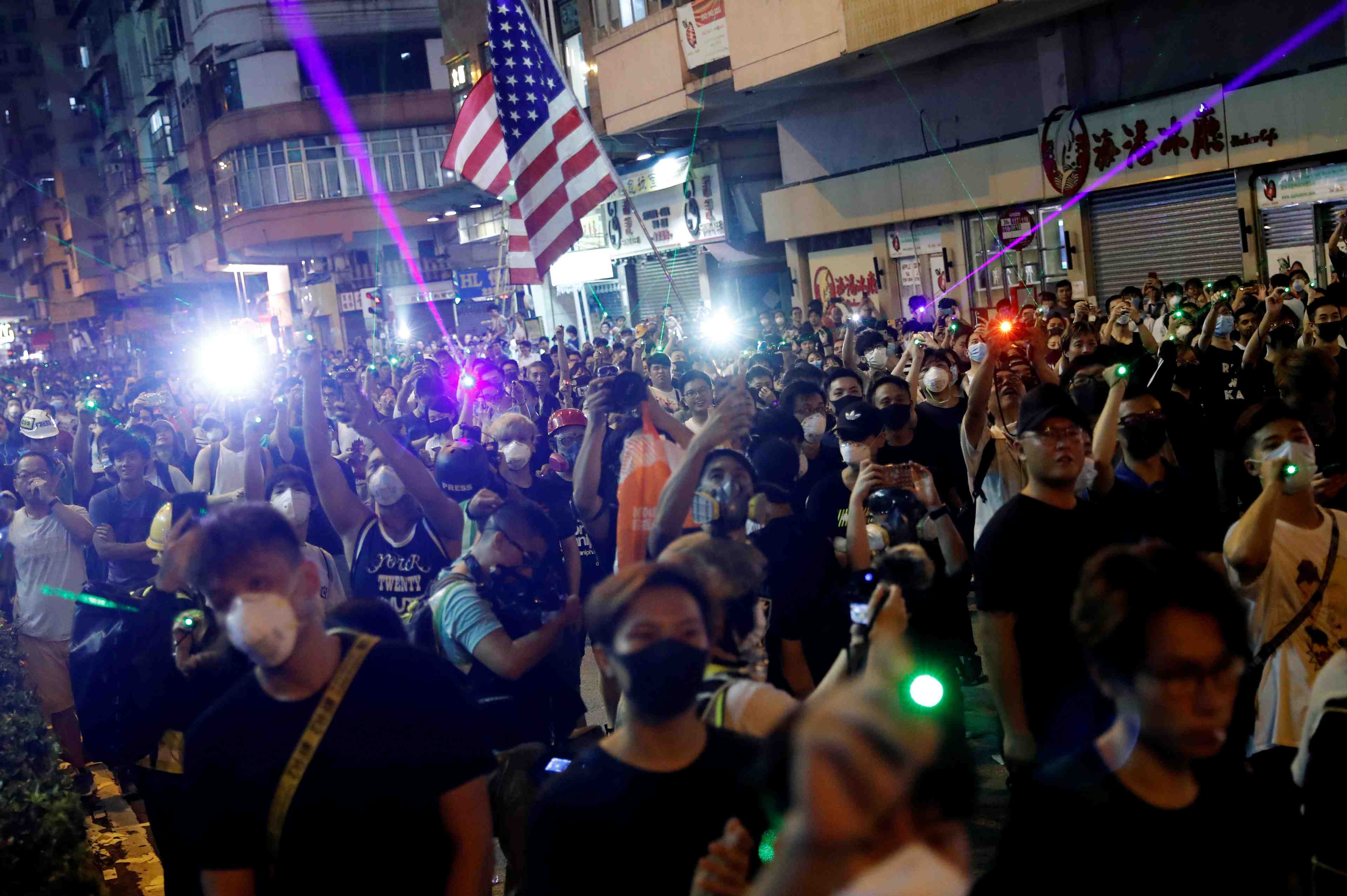 Les usa inquiets de mouvements chinois a la lisiere de hong kong