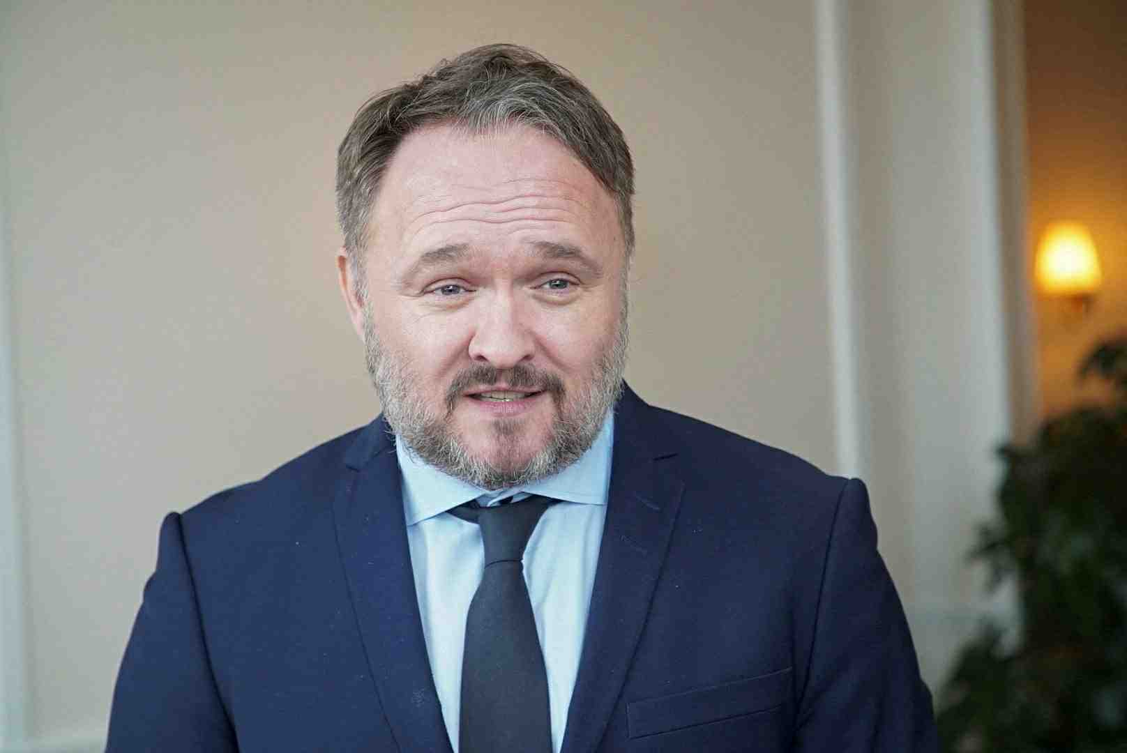 Le député danois Dan Jørgensen, plusieurs fois ministres, vient d'être proposé par Ursula von der Leyen au poste de commissaire européen chargé de l'Energie et du Logement.