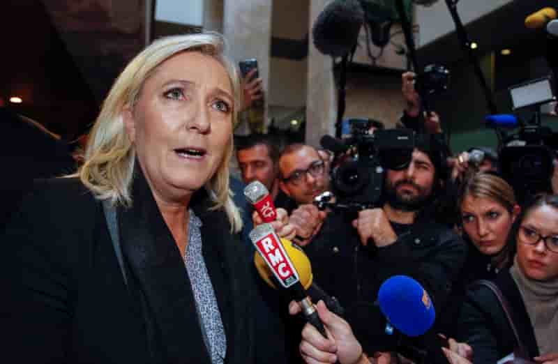 Polemique autour de la participation de marine le pen a "des paroles et des actes"