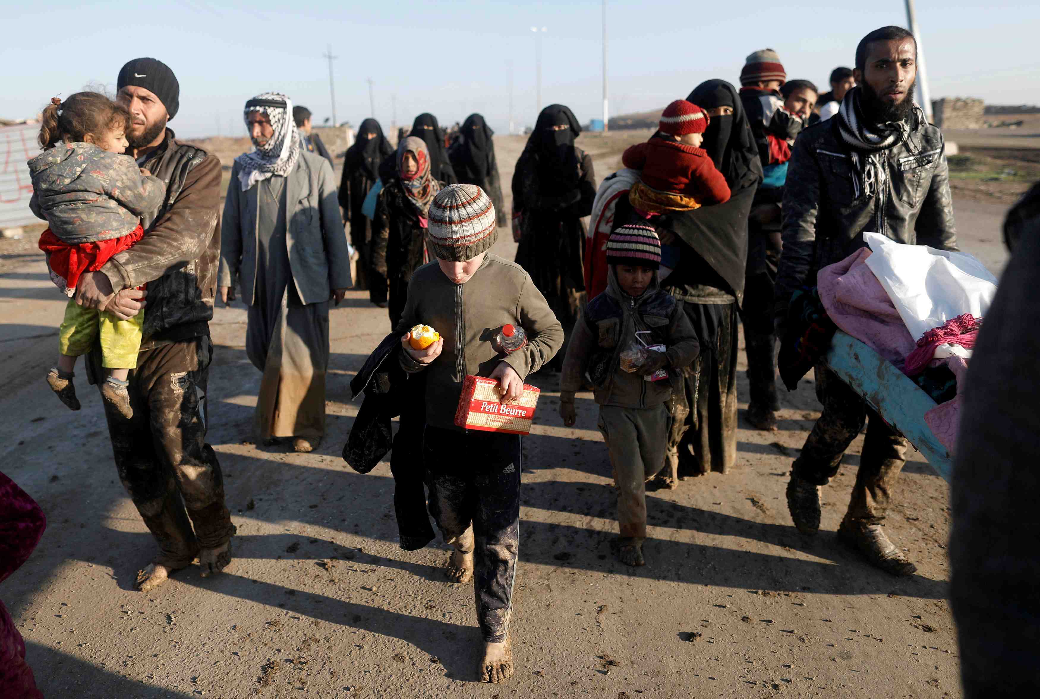 Plus de 200.000 civils ont fui mossoul au total