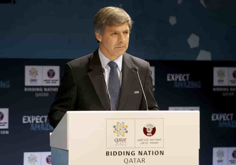 La fifa suspend un responsable de l'evaluation des candidatures pour les mondiaux 2018 et 2022 