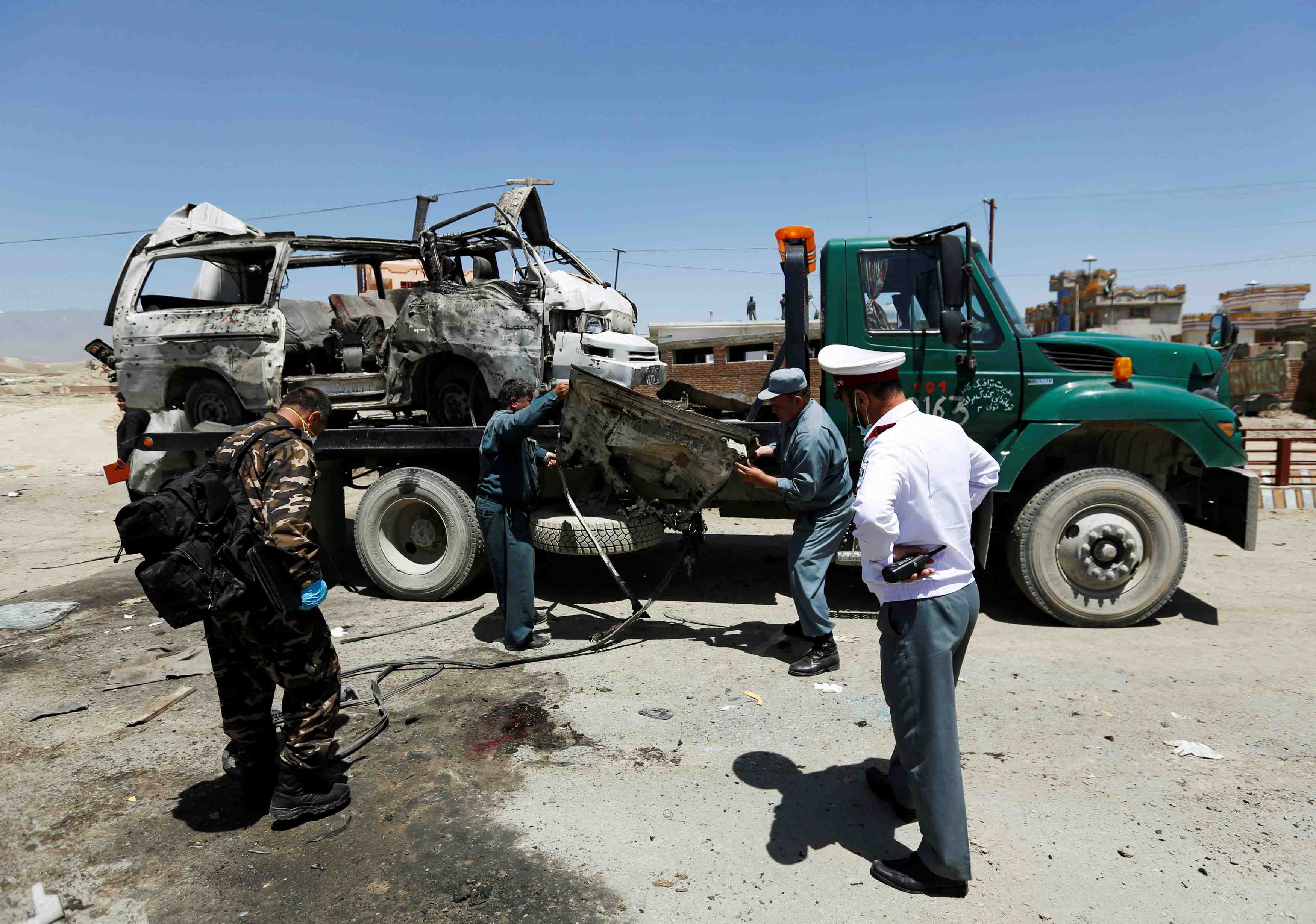 Attentat sanglant a l'ouest de kaboul