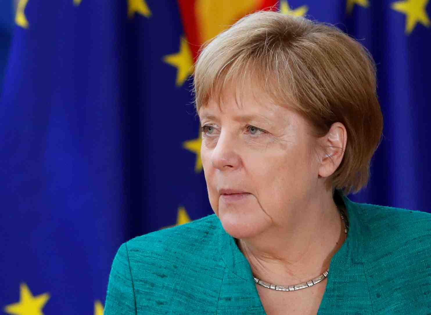 Migrants: merkel annonce des accords bilateraux avec 14 etats membres de l'ue