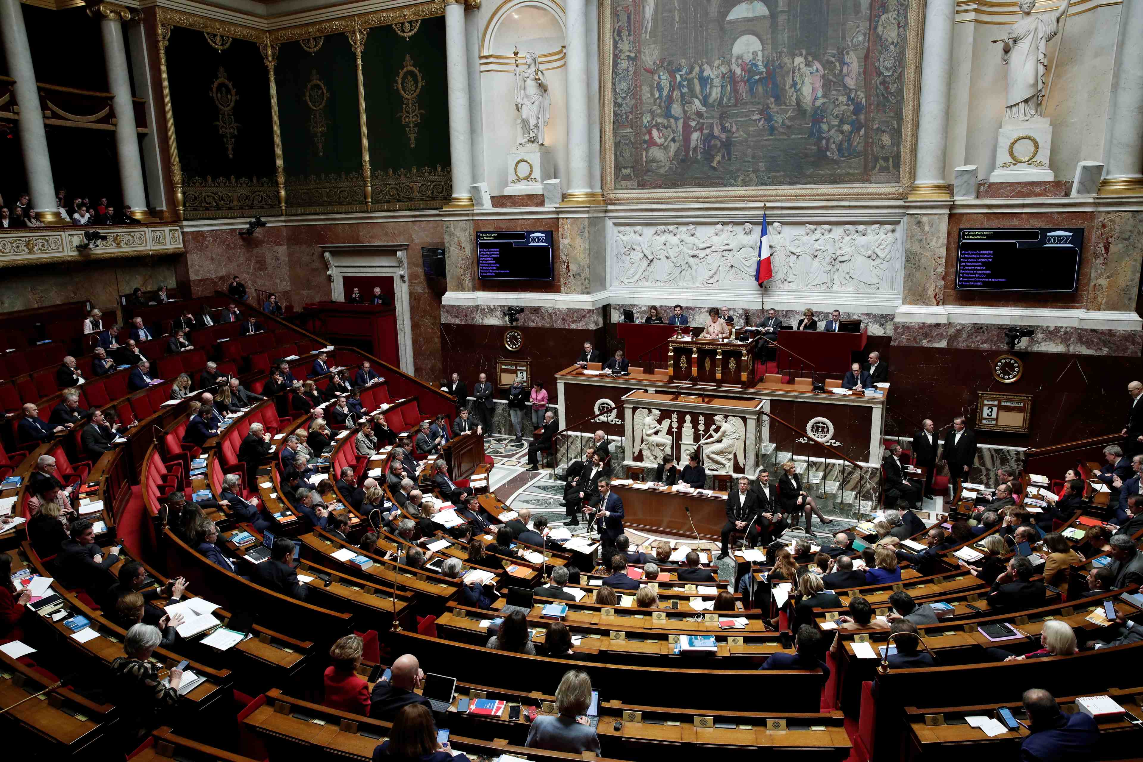 Coronavirus: 4 deputes et 2 agents de l’assemblee nationale testes positifs