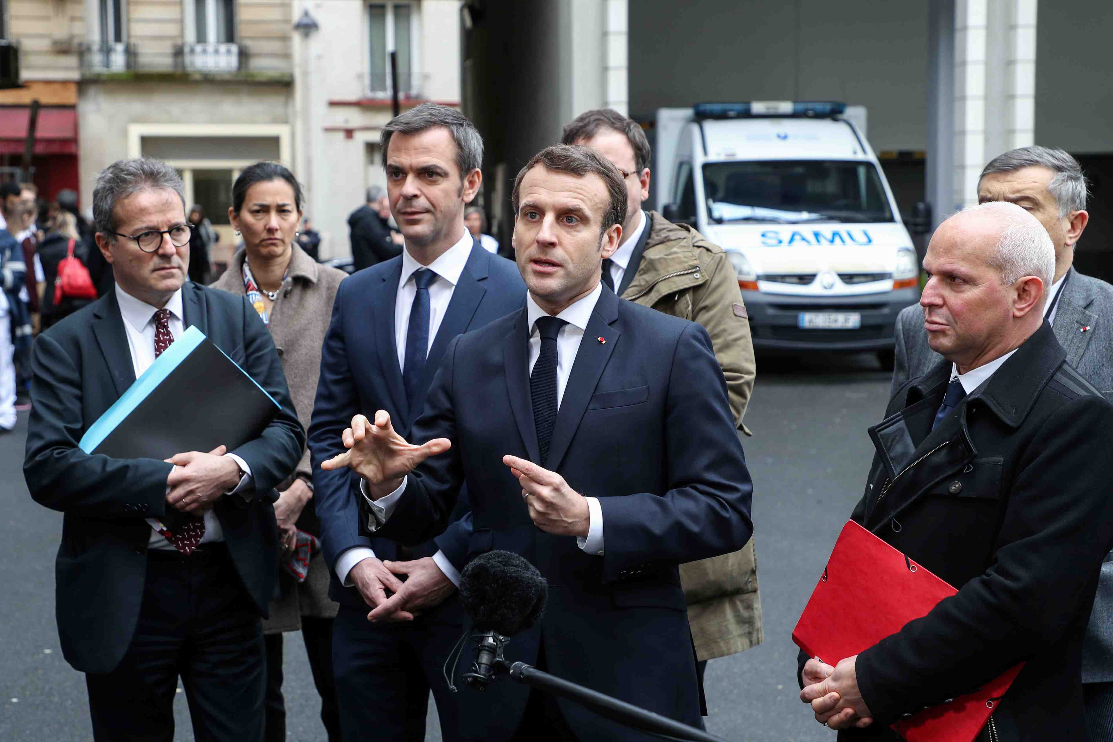 L'elysee renforce la protection de macron face au coronavirus