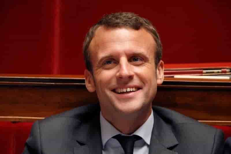 Emmanuel macron progresse dans les sondages