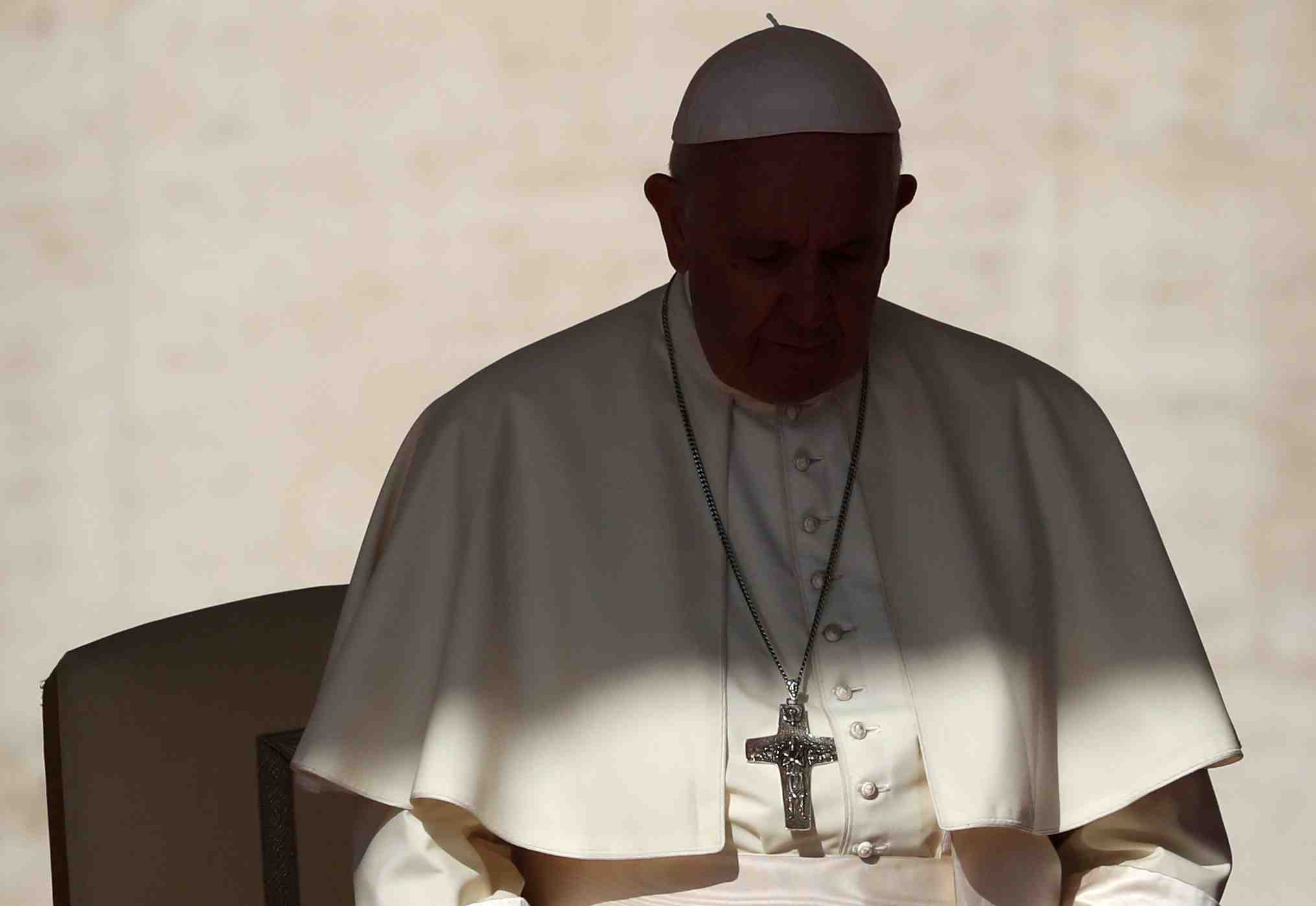 Le pape accepte la demission de l'archeveque de washington