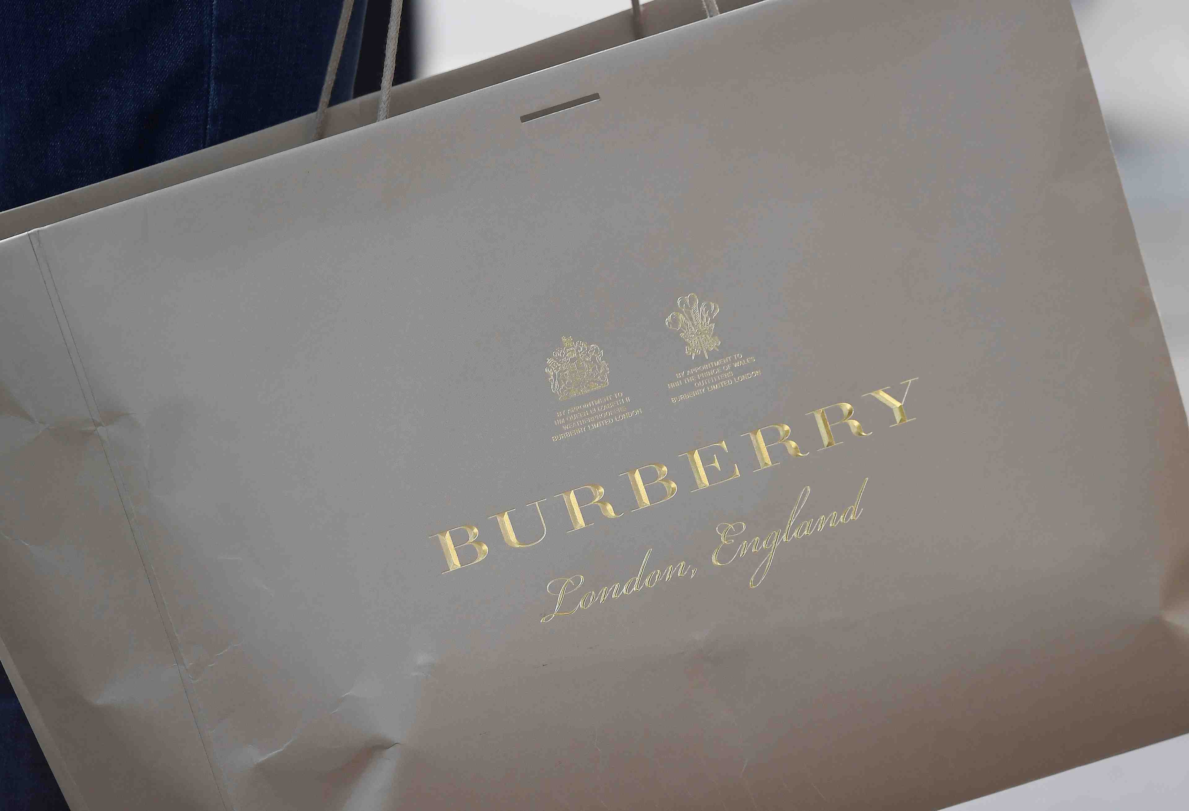 Burberry realise des ventes inferieures aux attentes