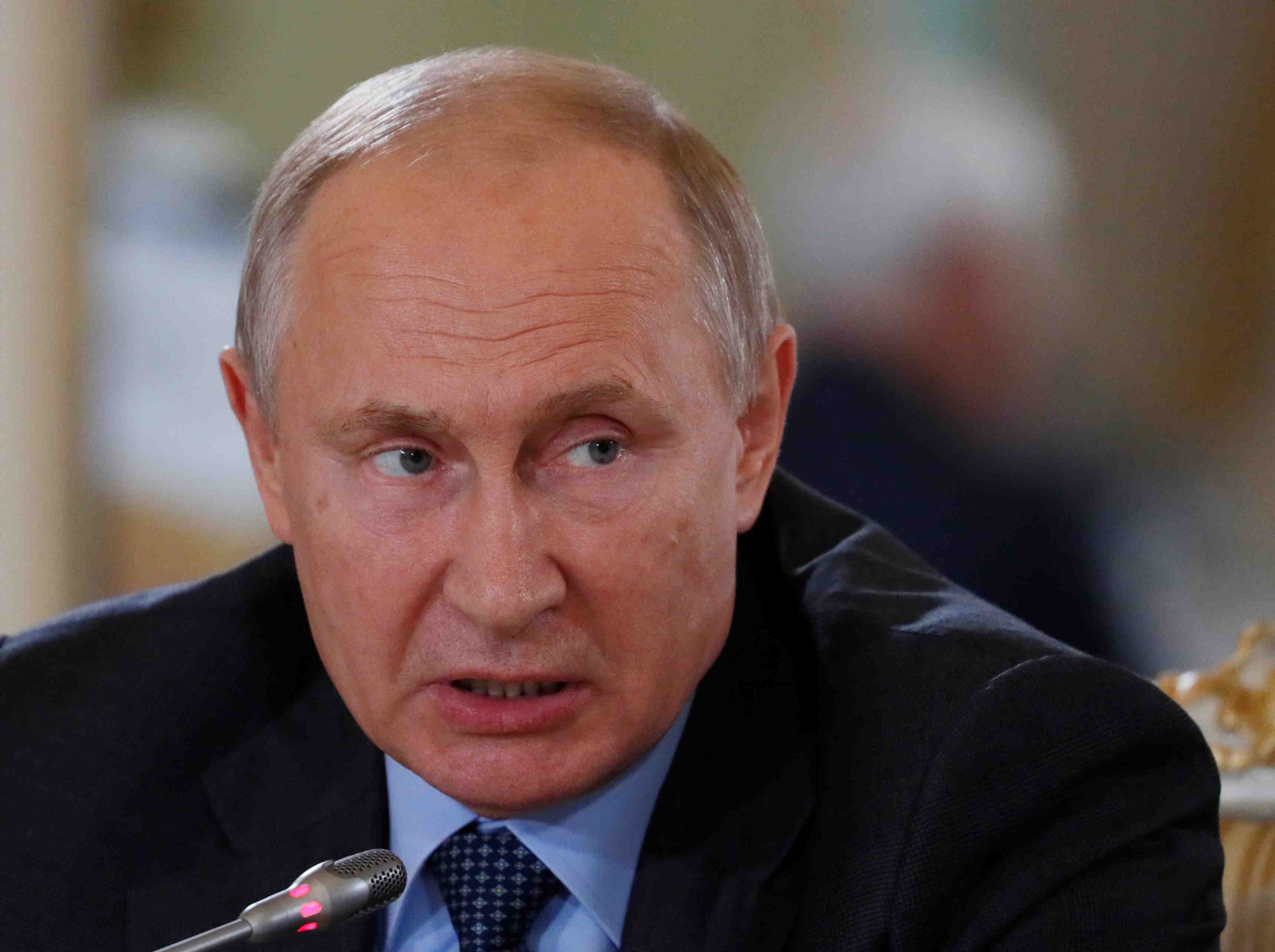 "oublions l'affaire skripal", dit poutine aux britanniques