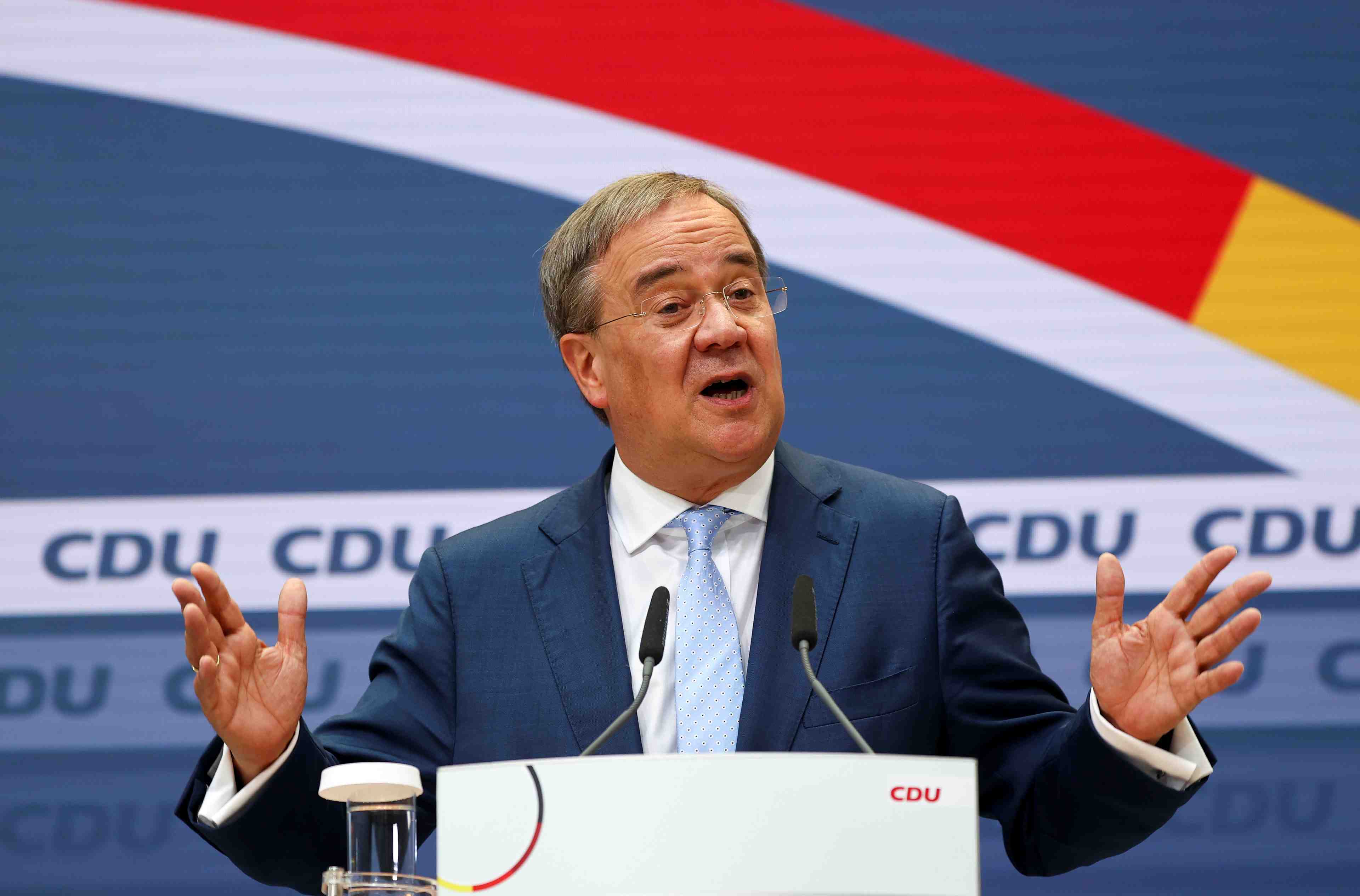 Armin laschet quitte la presidence de la cdu