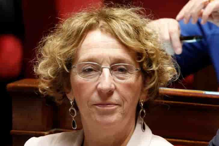 Penicaud defend les salaires des dirigeants d'entreprise