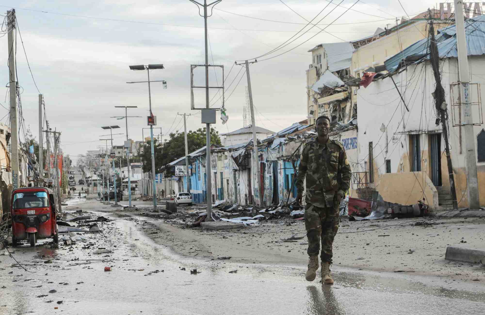 Somalie: fin du siege de l'hotel de mogadiscio, 106 otages liberes