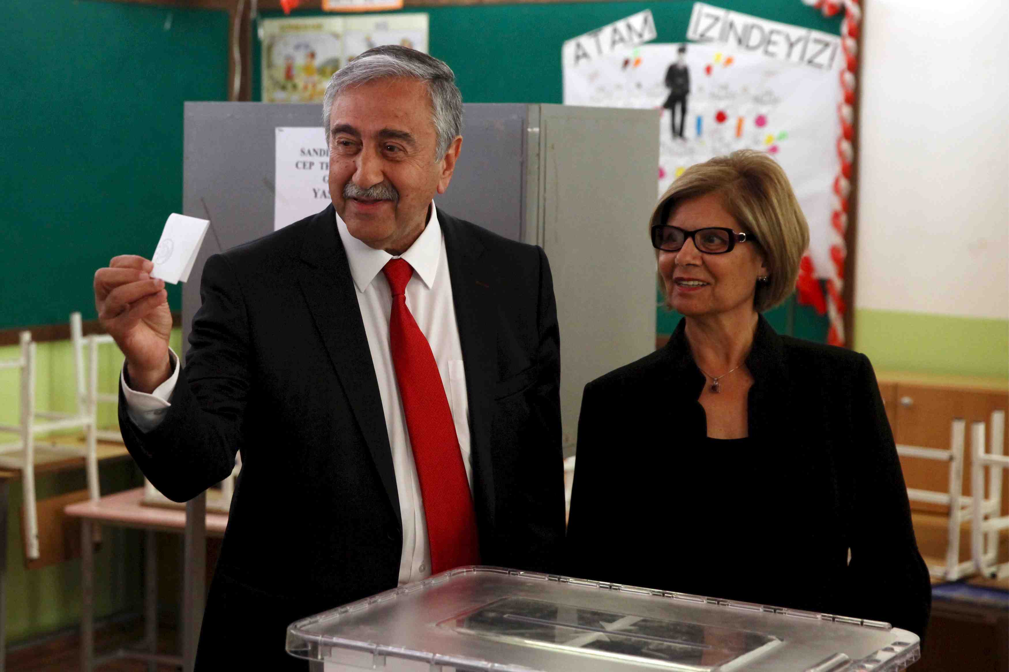 Le candidat de gauche en tete au second tour de la presidentielle dans la partie turque de chypre