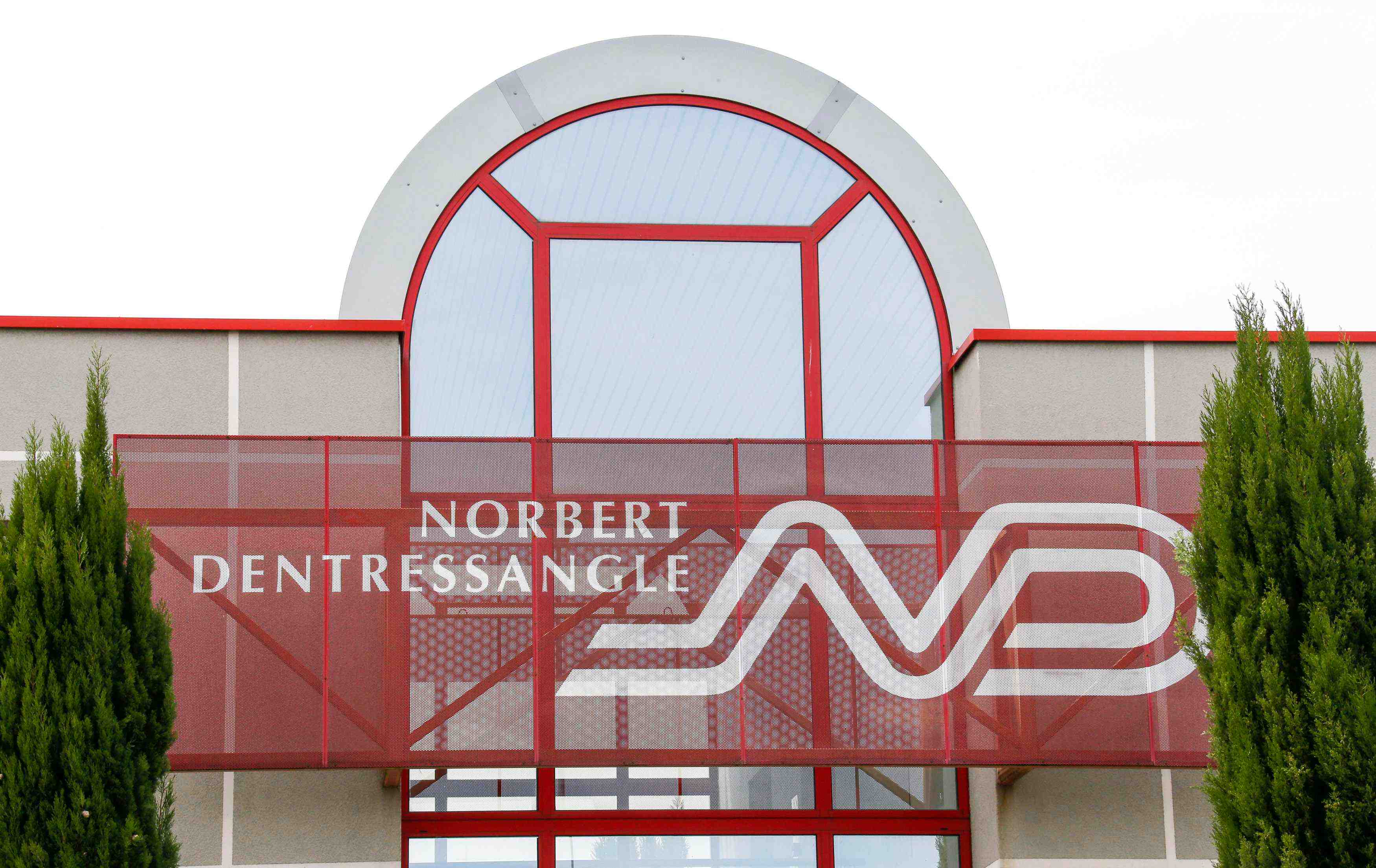 Norbert dentressangle a pris plus de 36% au lendemain de l'annonce de son rachat par xpo logistics
