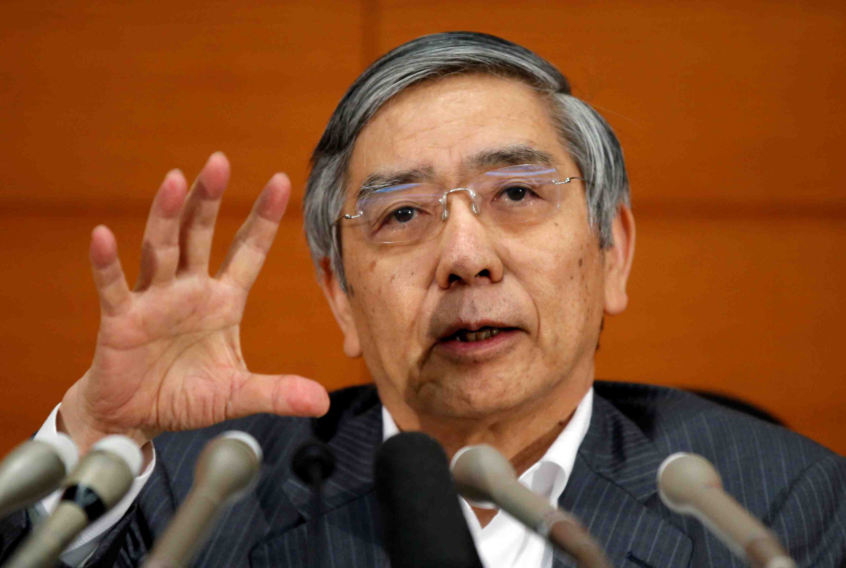 La boj entend maintenir sa politique ultra-accommodante