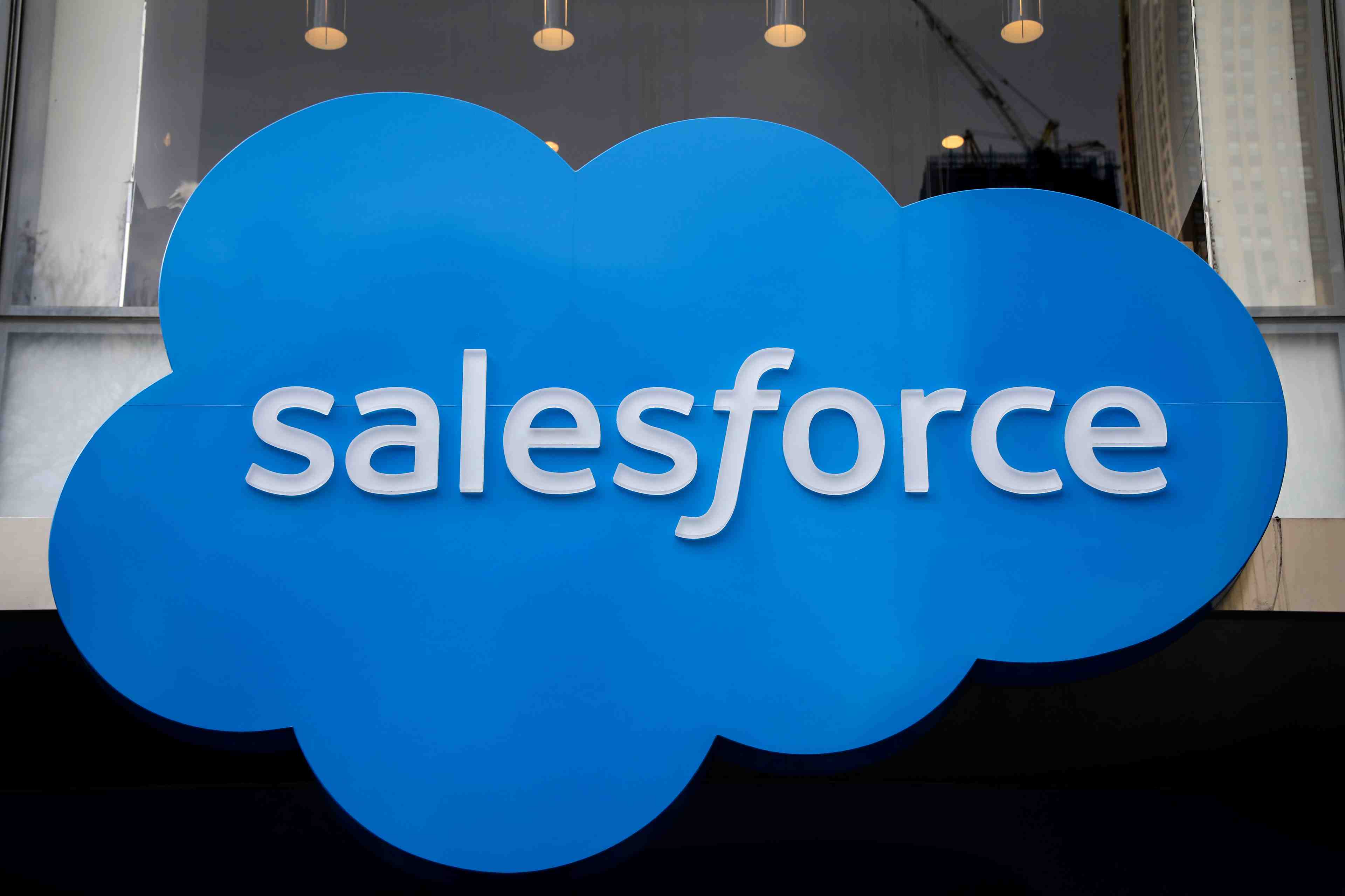 Salesforce.com a suivre a wall street