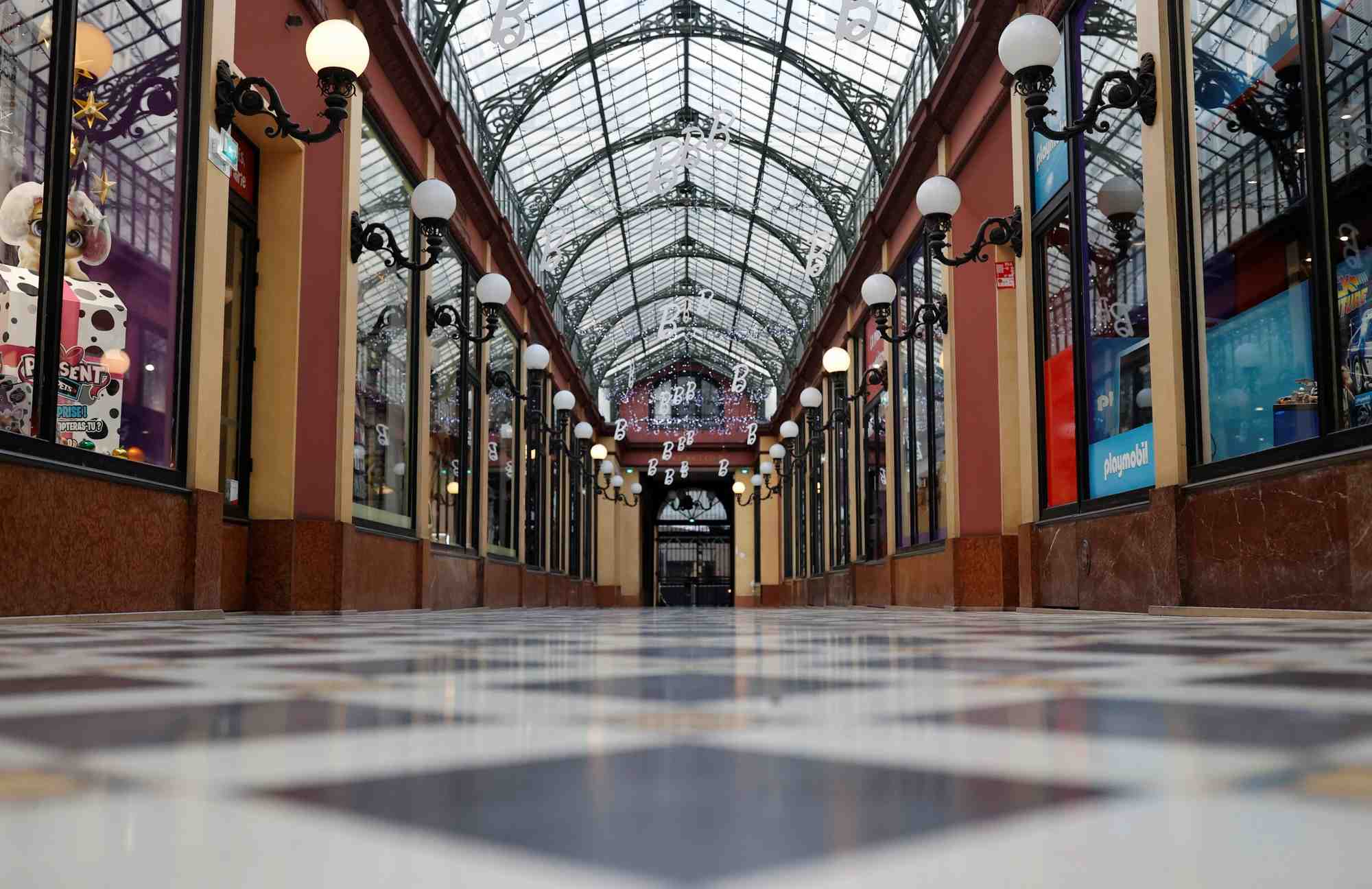 France: les commerces autorises a ouvrir jusqu'a 21h00 des samedi