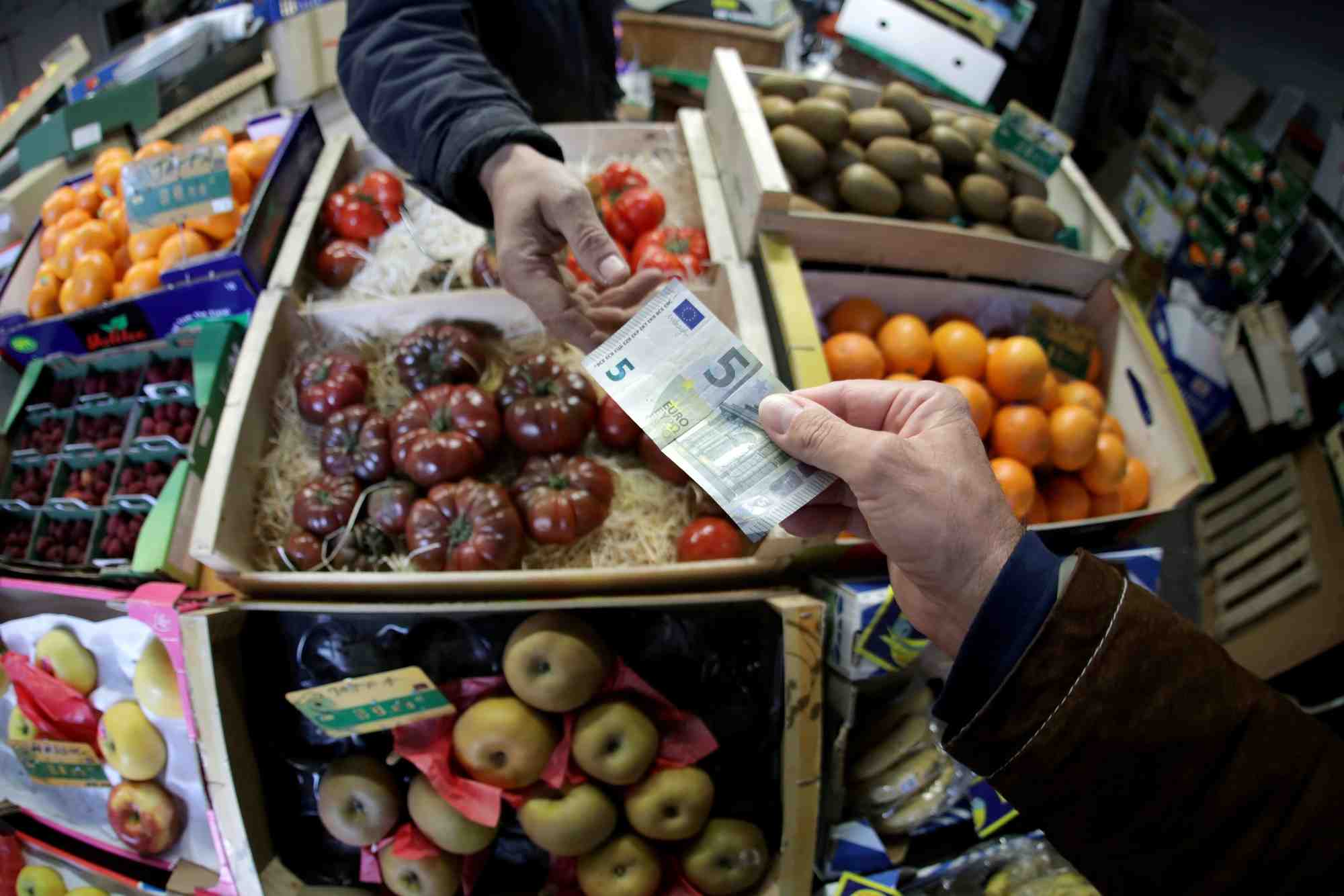 France: inflation record et superieure aux attentes en mars, a 5,1%