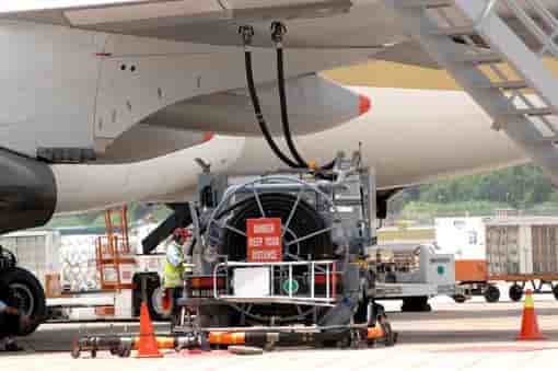 Air France/KLM a certes réussi à économiser 858 M€ sur sa facture carburant au premier semestre 2016 mais la moitié a été "mangée" par la baisse de la recette unitaire.