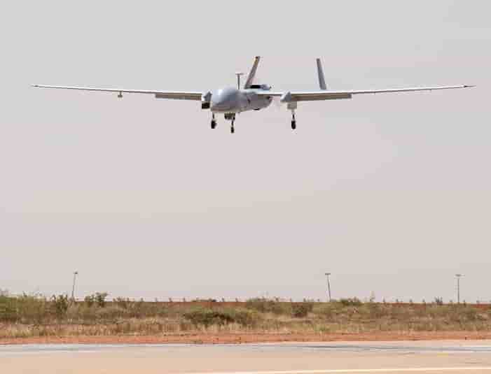 Un drone Harfang en opération extèrieure