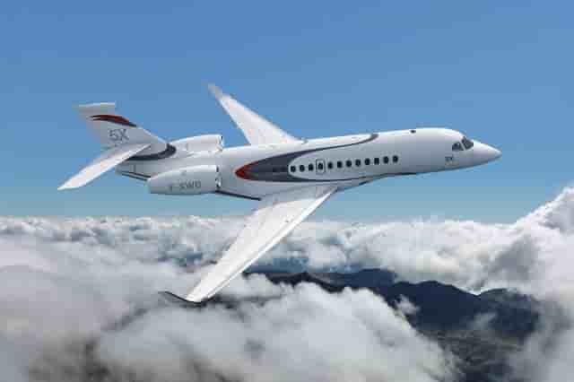 Le Falcon 5X de Dassault Aviation aurait deux ans de retard.