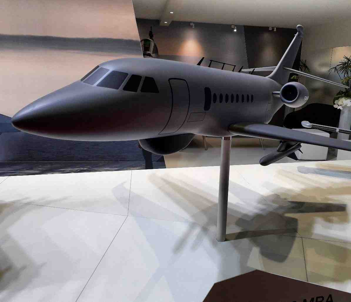 Le Falcon 2000 MRA présenté par Dassault Aviation au dernier salon Euronaval.