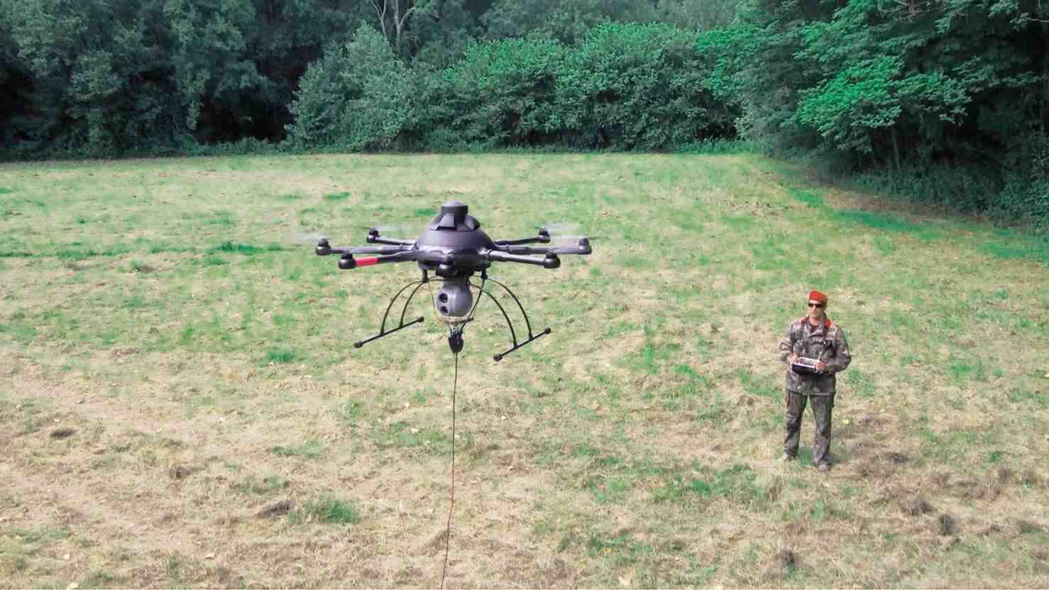 Le drone Flying Guard permet de mener des missions de surveillance.