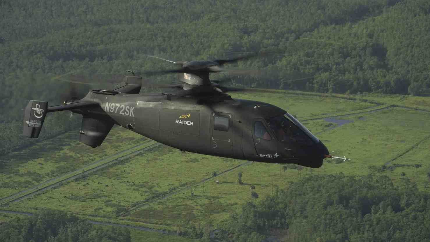 Le Sikorsky S-97 Raider a dépassé les 200 kts, soit un peu plus de 370 km/h.
