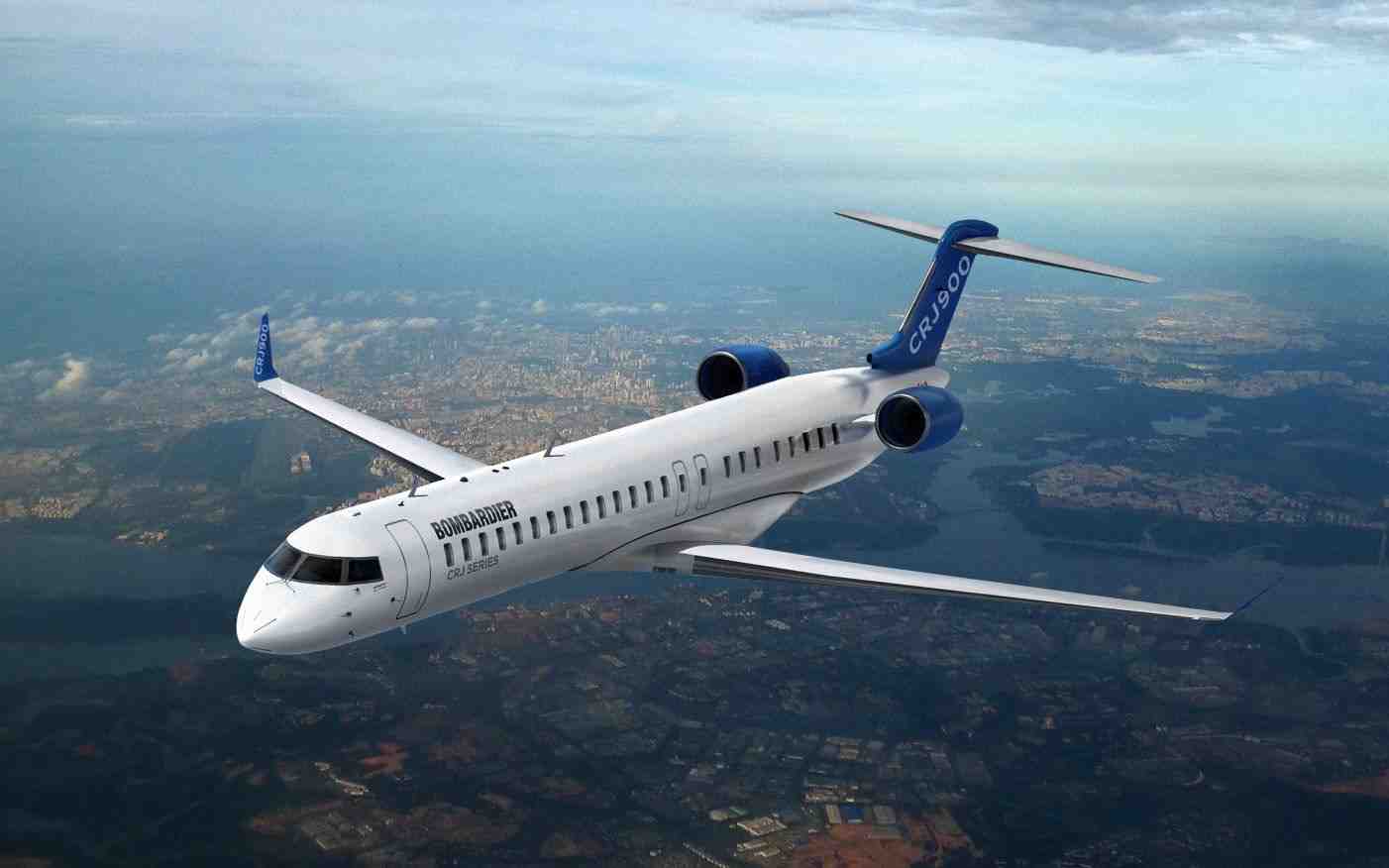 Le bombardier CRJ900, comme les CRJ700 et 1000, voit intervalles de maintenance en piste (visite A) et de révision générale (visite C) sont prolongés à 800 et à 8 000 heures de vol respectivement.
