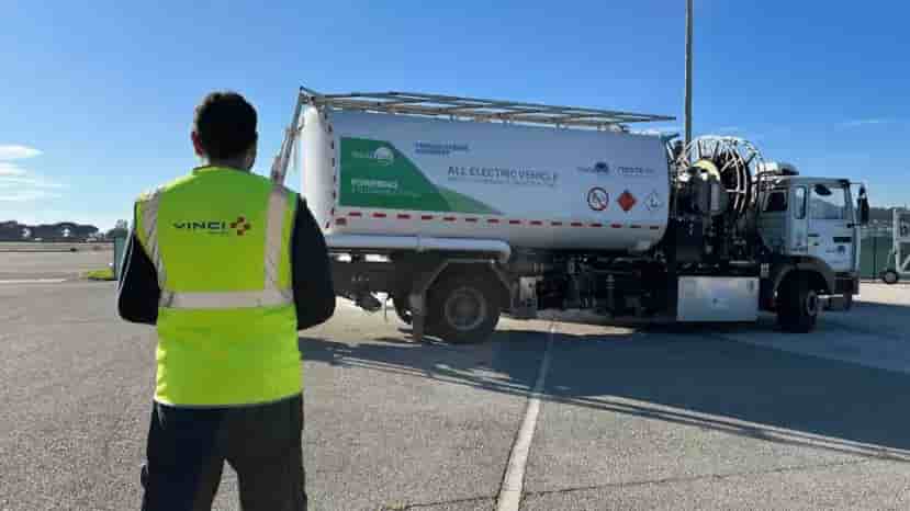 BiocarburantsAéroports (1)