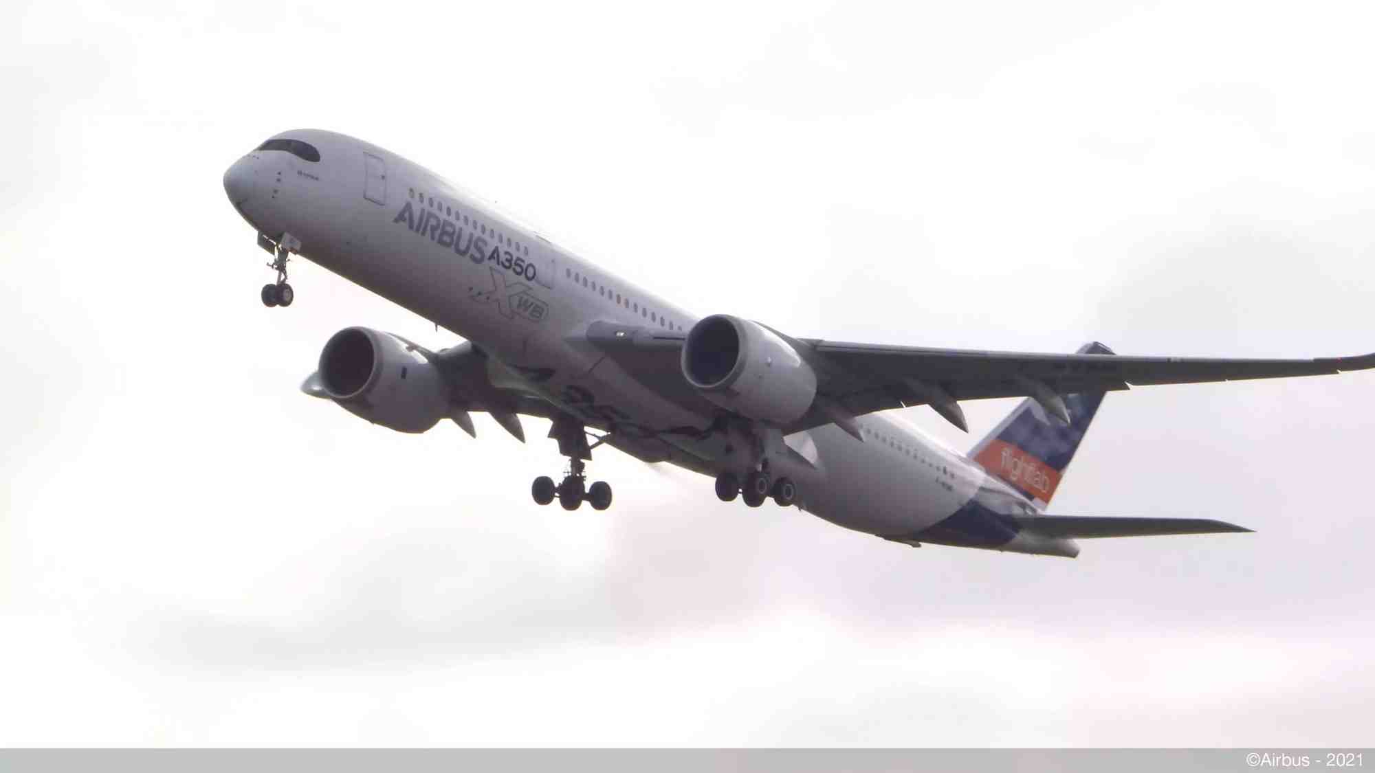 A350 MSN01 Takes Off From TLS With 100% SAF On Board
