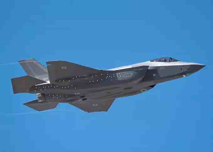 Un F-35I Adir photographié lors d'un vol au-dessus de la base de Fort Worth, en mars 2020.