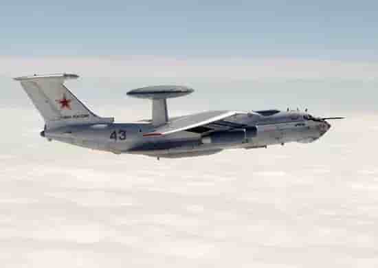 Avion de guet aérien avancé et de contrôle A-50 Mainstay russe (Red 43).