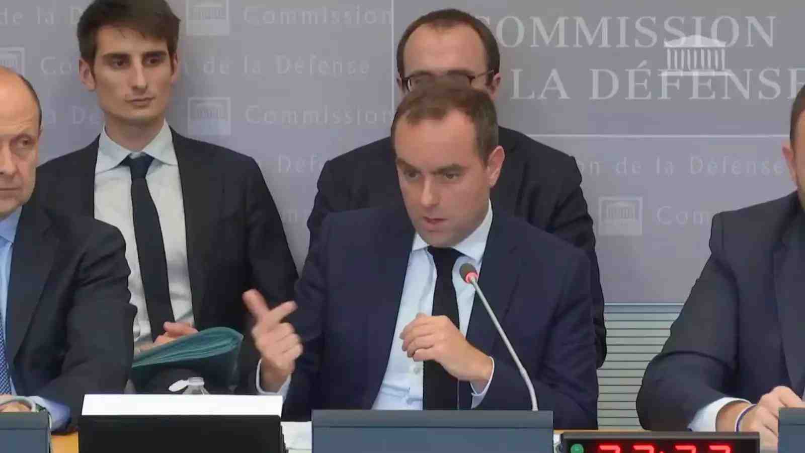 Sébastien Lecornu, ministre des Armées, lors de la Commission de la défense du 27 février 2024.