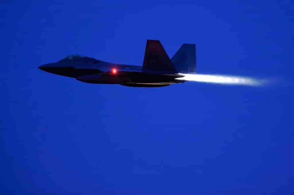 F-22