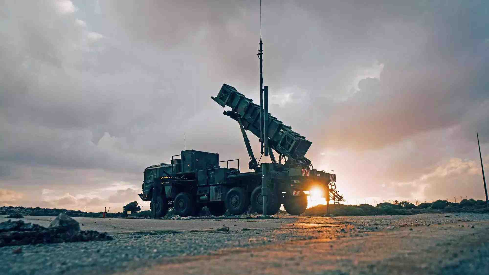 Camion lanceur Patriot allemand équipé d'un missile PAC-2.