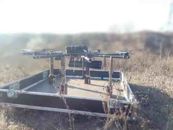 Drone développé par l'unité Aerorozvidka avec une capacité de 2 grenades antichars RKG-1600.