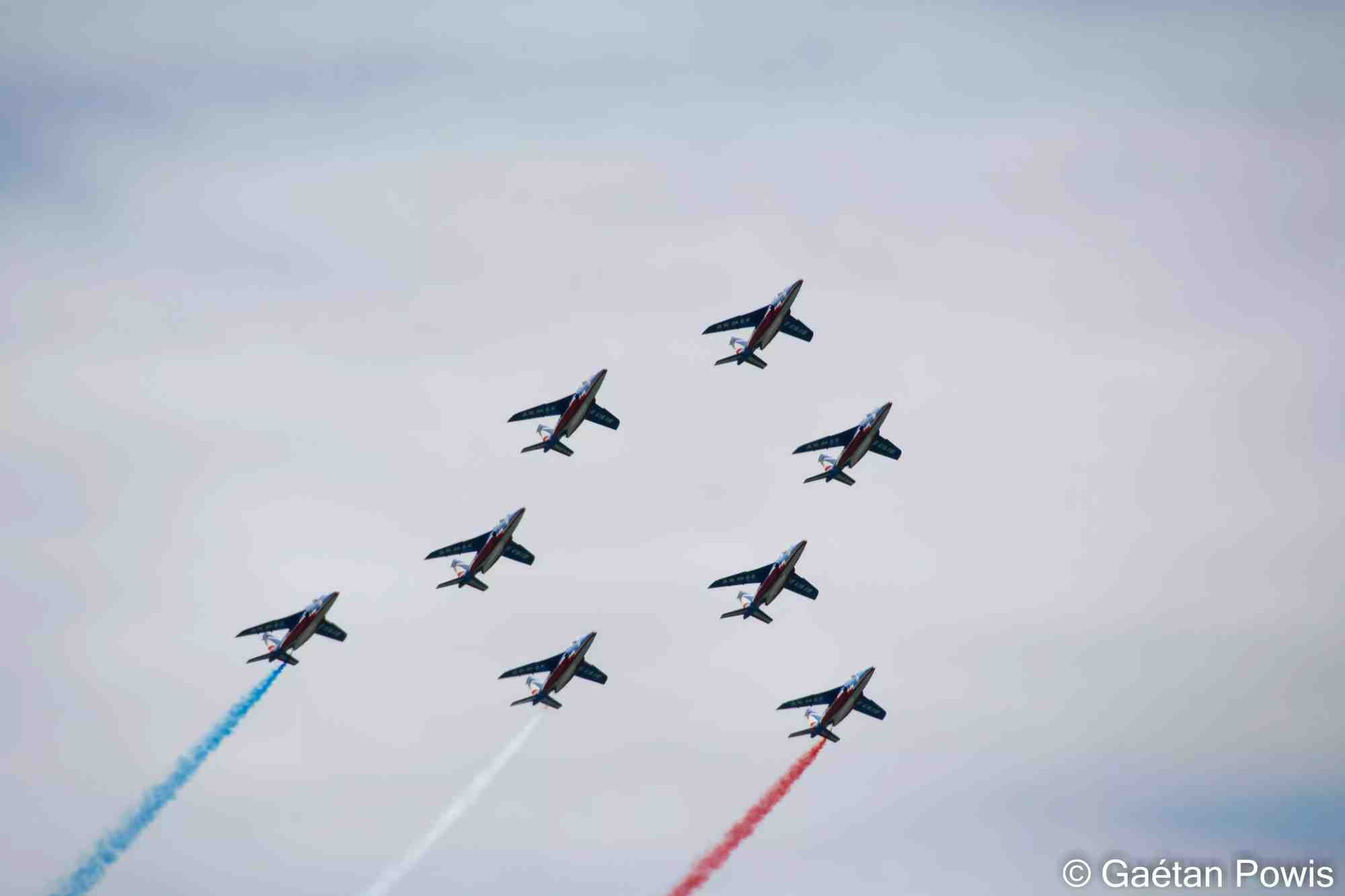 La Patrouille de France clôture le meeting aérien d'Arromanches (8 juin 2024)