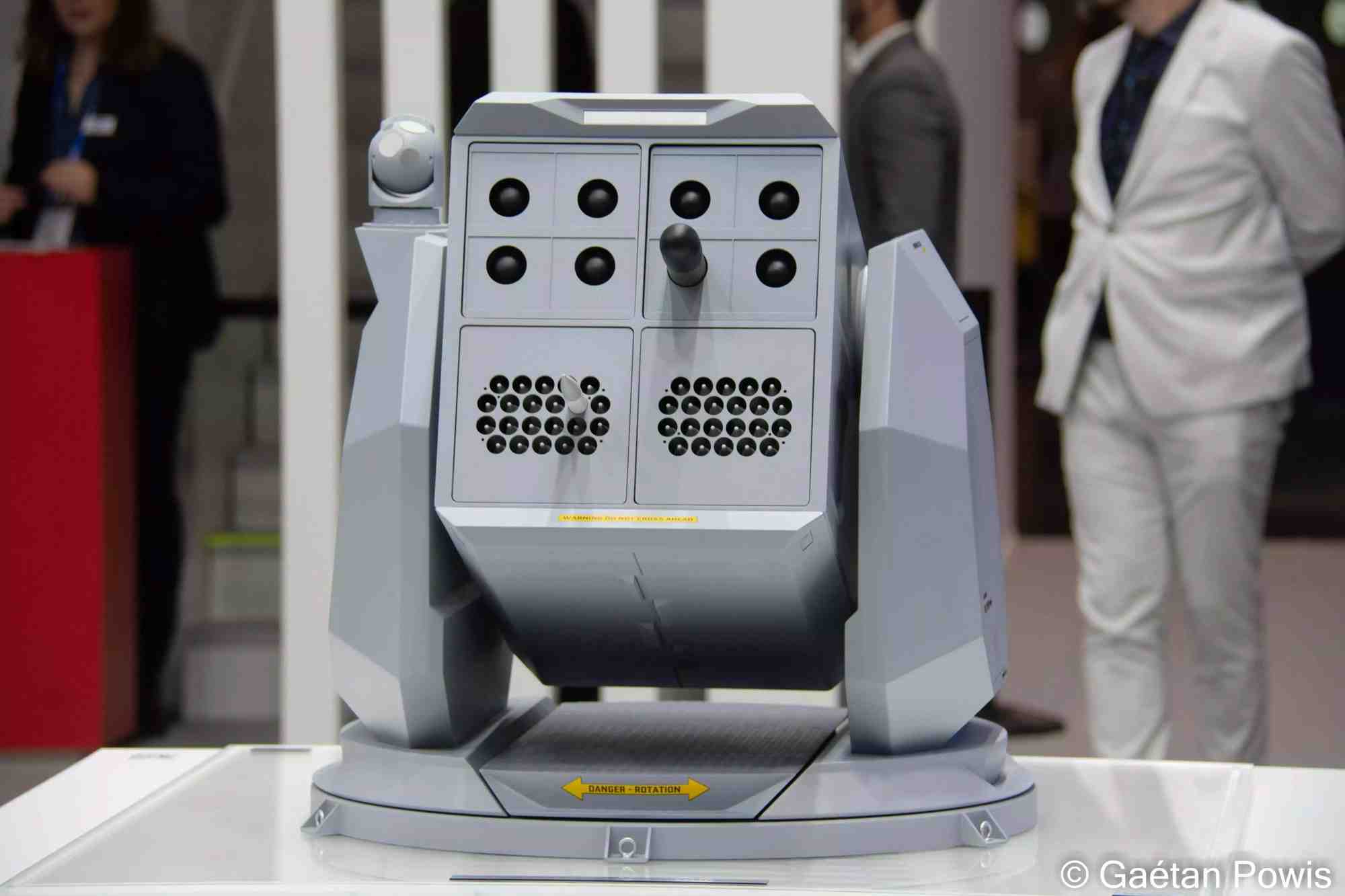Modèle réduit du Multi-Purpose Launching System (MPLS) sur le stand Naval Group à Euronaval 2024.