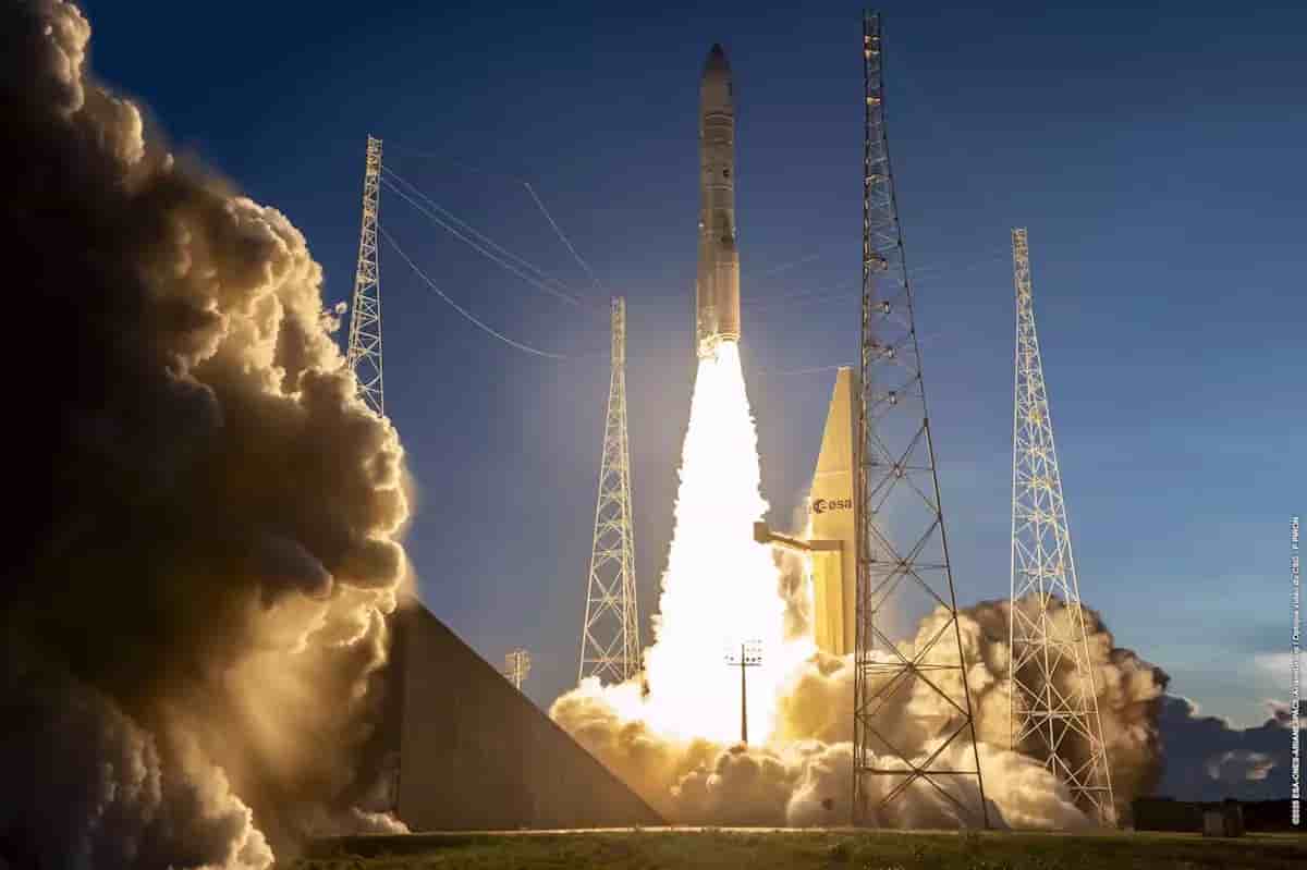 Décollage du vol Ariane 6 VA265 avec à bord Sentinel 1D