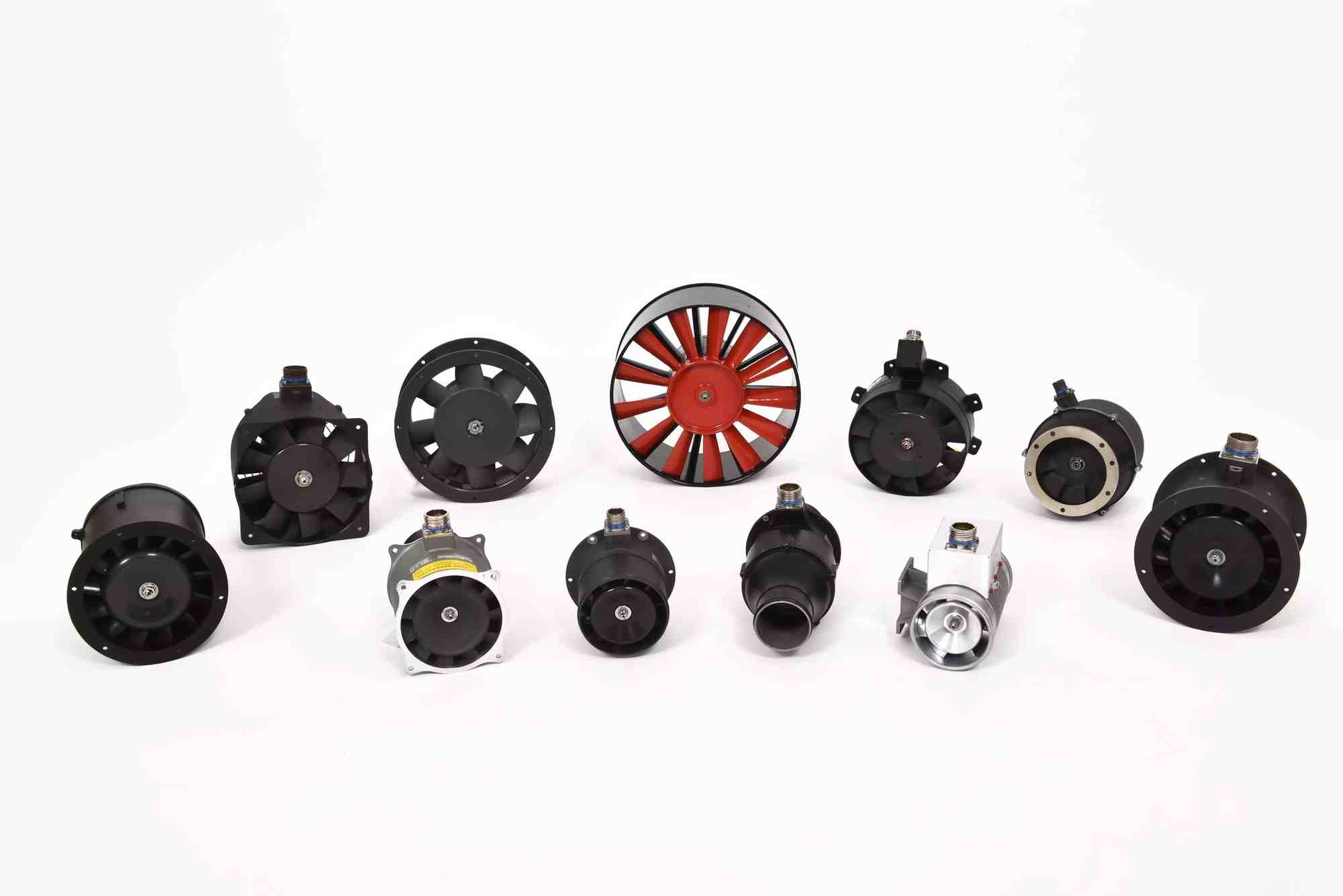 Ventilateurs développés et produits par LMB Aerospace.