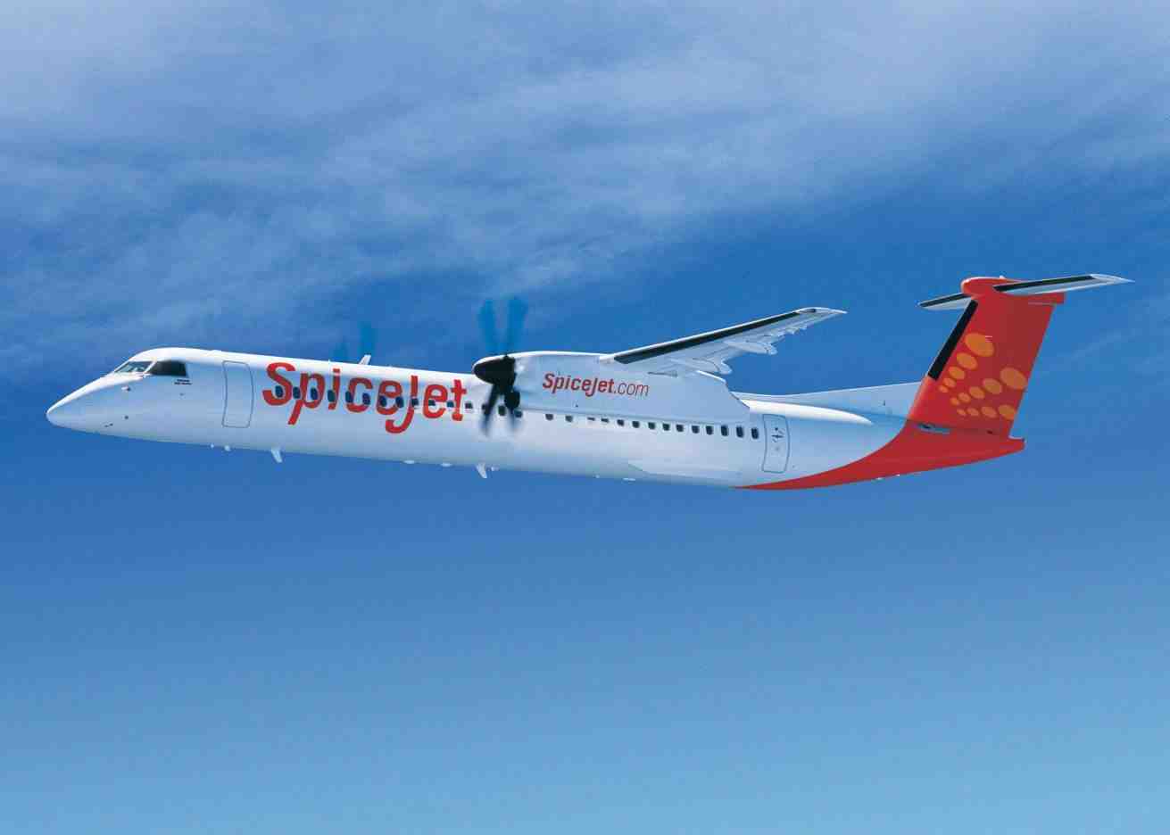SpiceJet Bombardier Q400.