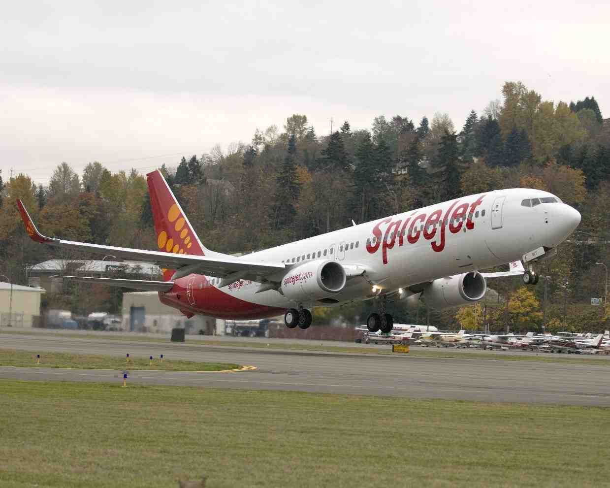 effectuera sa propre revue des changements de conception intervenus sur les 737 MAX 8 avant de les accepter sur des avions immatriculés au Canada.