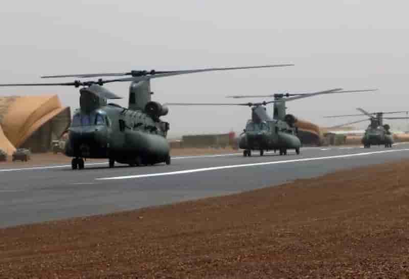 RAF Chinooks in Mali.